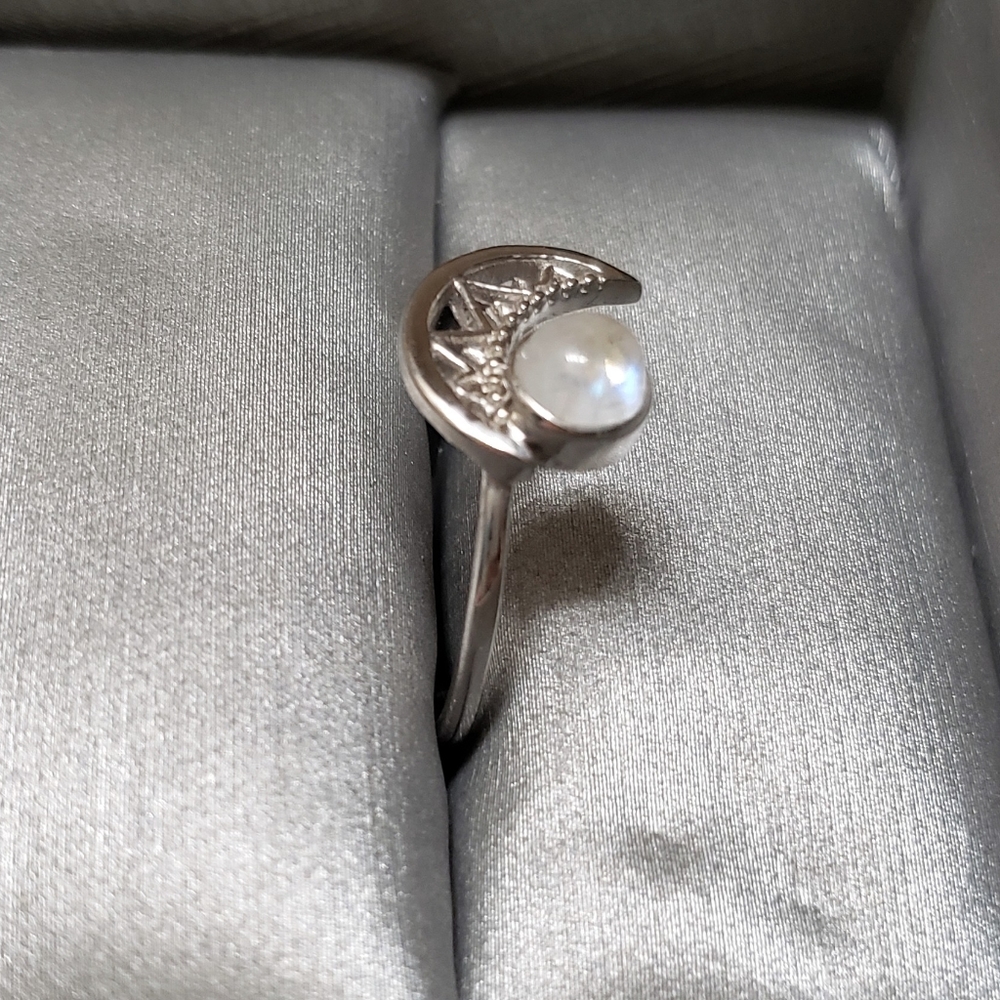 Rainbow Moonstone Crescent Moon Ring - image 2